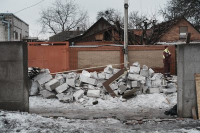 Зруйноване житло у Харкові Зруйноване житло у Харкові