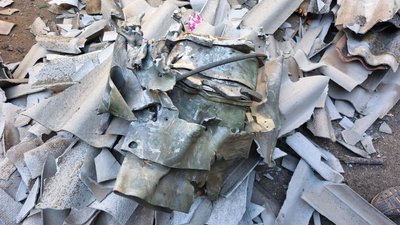 Ракета від "Смерчу" влетіла у вікно: жителька селища Ясна Поляна розказала про удар РФ Ракета від "Смерчу" влетіла у вікно: жителька селища Ясна Поляна розказала про удар РФ