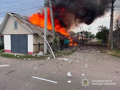 Внаслідок російських ударів на Сумщині загинула одна людина, шестеро жителів травмовані, серед них — дитина Внаслідок російських ударів на Сумщині загинула одна людина, шестеро жителів травмовані, серед них — дитина