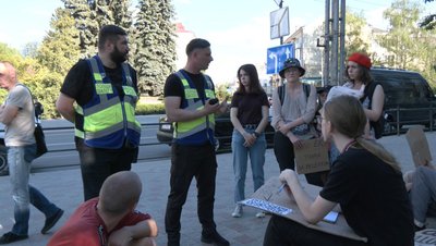 поліцейські, акція протесту, новий Цивільний кодекс поліцейські, акція протесту, новий Цивільний кодекс