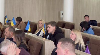 Черкаські депутати проголосували за надбавки та премії для мера: скільки отримуватиме Бондаренко Черкаські депутати проголосували за надбавки та премії для мера: скільки отримуватиме Бондаренко