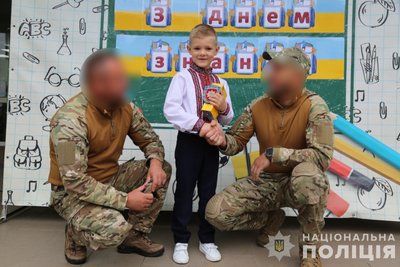 Даниїл – син полеглого спецпризначенця поліції Богдана Булеги Даниїл – син полеглого спецпризначенця поліції Богдана Булеги