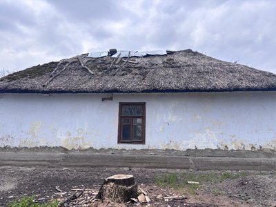 Хата, де жив Герой України Дмитро Масловський Хата, де жив Герой України Дмитро Масловський