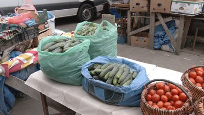 Сезон огірків: які ціни на вінницьких ринках Сезон огірків: які ціни на вінницьких ринках