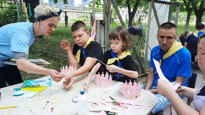 Екскурсії та майстеркласи. У Кропивницькому відкрили табір для дітей і молоді з інвалідністю Екскурсії та майстеркласи. У Кропивницькому відкрили табір для дітей і молоді з інвалідністю
