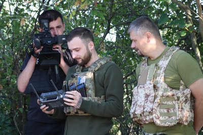 "За "орками" летіли штани підгорілі". Як на Запоріжжі працюють бійці групи ударних FPV-дронів "Кобра" "За "орками" летіли штани підгорілі". Як на Запоріжжі працюють бійці групи ударних FPV-дронів "Кобра"