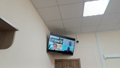 Захисники Нелі Супрун (Штепи) та прокурор по відеозв'язку в суді Полтави Захисники Нелі Супрун (Штепи) та прокурор по відеозв'язку в суді Полтави