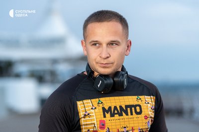 Вересневі ранки на Ланжероні: спорт, риболовля та прогулянки біля моря в Одесі, фоторепортаж