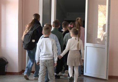 Одна людина веде по кілька предметів: скількох вчителів бракує на Волині Одна людина веде по кілька предметів: скількох вчителів бракує на Волині