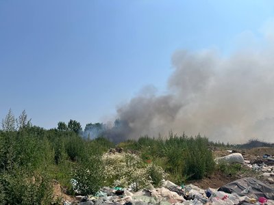"Все було в диму": на території колишнього сміттєзвалища в Пустомитах сталася пожежа "Все було в диму": на території колишнього сміттєзвалища в Пустомитах сталася пожежа
