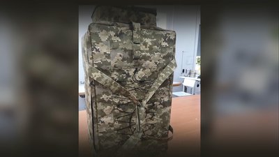 Рюкзаки для дронів й подушки в окопи: як волонтерять в одному з ліцеїв Хмельниччини Рюкзаки для дронів й подушки в окопи: як волонтерять в одному з ліцеїв Хмельниччини