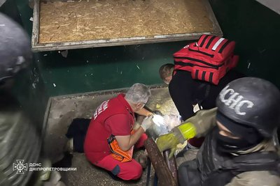 У Нікополі під час гасіння пожежі виявили тіло чоловіка У Нікополі під час гасіння пожежі виявили тіло чоловіка