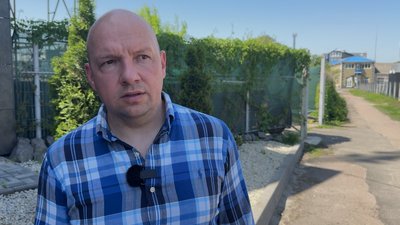"Продавці й охоронці кричали: «Біжіть»": очевидці про атаку РФ по Прилуках, де загинули 3 людей, ще 29 — поранені "Продавці й охоронці кричали: «Біжіть»": очевидці про атаку РФ по Прилуках, де загинули 3 людей, ще 29 — поранені