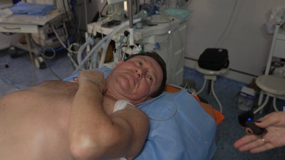 Трансплантація серця і нирок: у Вінниці лікарі за добу врятували три життя Трансплантація серця і нирок: у Вінниці лікарі за добу врятували три життя