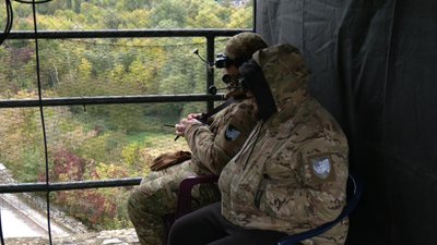 "Робимо це для хлопців": військові з усієї України змагалися у пілотуванні безпілотників на Хмельниччині "Робимо це для хлопців": військові з усієї України змагалися у пілотуванні безпілотників на Хмельниччині