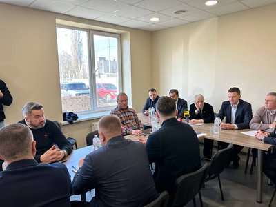 "Ми будемо змушені закрити сміттєпереробний завод у Житомирі, ми не будемо працювати у збиток", — керівник Євгеній Барах "Ми будемо змушені закрити сміттєпереробний завод у Житомирі, ми не будемо працювати у збиток", — керівник Євгеній Барах