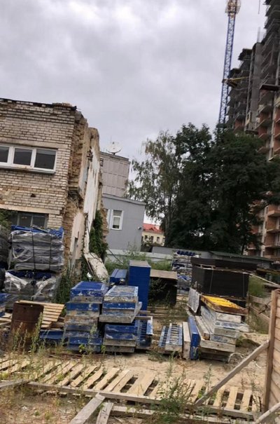 Віддав державну землю під будівництво ЖК. Судитимуть ексдиректора інституту НААН Віддав державну землю під будівництво ЖК. Судитимуть ексдиректора інституту НААН
