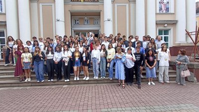 Фінал всеукраїнського дебатного турніру серед школярів Фінал всеукраїнського дебатного турніру серед школярів
