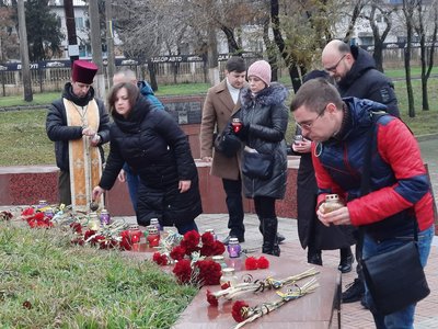 У Миколаєві вшанували пам’ять жертв Голодоморів