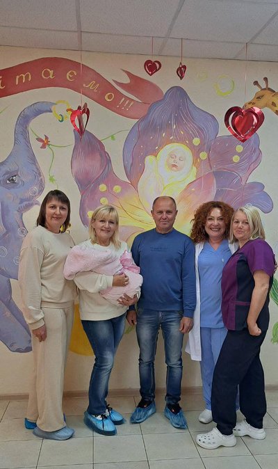 Залишили у пологовому: на Одещині патронатна родина взяла під опіку дитину, яку покинули батьки Залишили у пологовому: на Одещині патронатна родина взяла під опіку дитину, яку покинули батьки