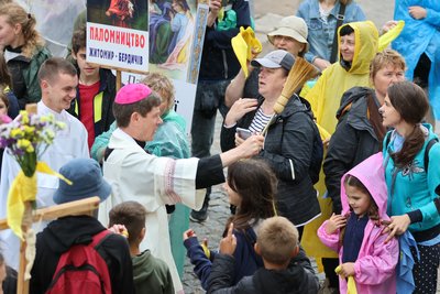 47 паломництво до Матері Божої Бердичівської: як проходять святкування у Бердичеві 47 паломництво до Матері Божої Бердичівської: як проходять святкування у Бердичеві