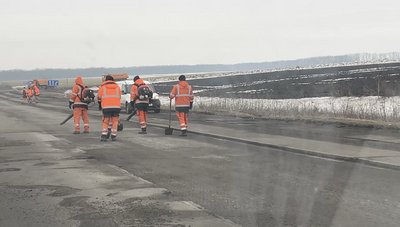 Яма на ямі: коли повернуть асфальт на трасу Київ — Одеса