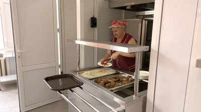 "Їжа смачна і добавки хочеться завжди": в ліцеї на Черкащині відремонтували їдальню за пʼять мільйонів гривень "Їжа смачна і добавки хочеться завжди": в ліцеї на Черкащині відремонтували їдальню за пʼять мільйонів гривень