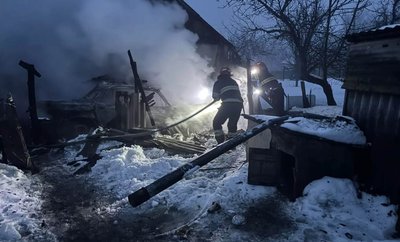У селі Титьків Шепетівського району зайнялася автівка, 29 січня 2026 року, Хмельниччина У селі Титьків Шепетівського району зайнялася автівка, 29 січня 2026 року, Хмельниччина