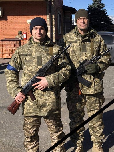 Звільняли Київщину, проте загинули під Бахмутом. У Києві прощають із батьком та сином, які воювали разом