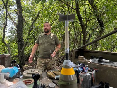 "Мета — показати, чим живе військо". Як 25 Січеславська бригада навчала цивільних застосовувати БпЛА та гранатомети "Мета — показати, чим живе військо". Як 25 Січеславська бригада навчала цивільних застосовувати БпЛА та гранатомети