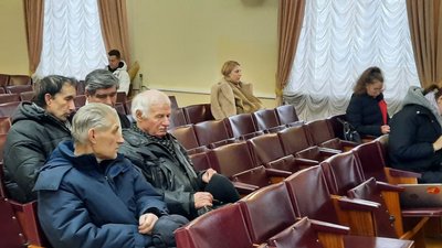 Збільшення тарифів на проїзд. Участь в публічному обговоренні взяли 16 кропивничан Збільшення тарифів на проїзд. Участь в публічному обговоренні взяли 16 кропивничан