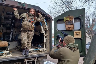 Військовий медик Адріана Романько, служить на Донеччині Військовий медик Адріана Романько, служить на Донеччині