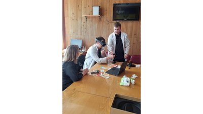 У Чернігівській обласній психоневрологічній лікарні використовуватимуть VR-терапію У Чернігівській обласній психоневрологічній лікарні використовуватимуть VR-терапію
