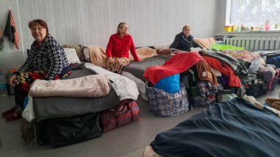 переселенці шелтер для переселенців з Мирнограда село Михайлівка Дніпропетровська область 13 грудня 2024 рік переселенці шелтер для переселенців з Мирнограда село Михайлівка Дніпропетровська область 13 грудня 2024 рік