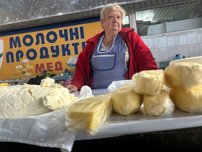 У Житомирі знизився попит на молочні продукти на Житньому ринку: що з цінами У Житомирі знизився попит на молочні продукти на Житньому ринку: що з цінами