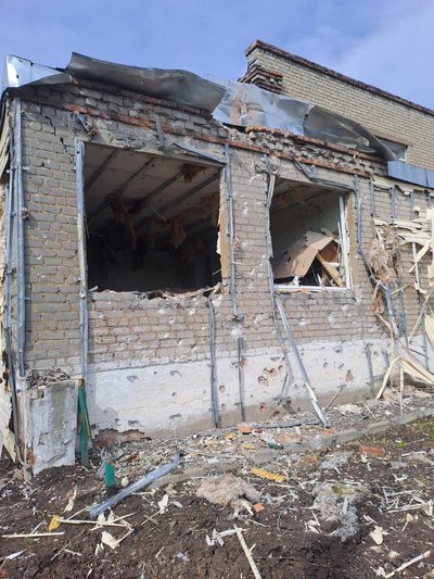 Наслідки обстрілів Донеччини 5 квітня. Фото: Telegram / Павло Кириленко Наслідки обстрілів Донеччини 5 квітня. Фото: Telegram / Павло Кириленко