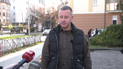 "Не можна ще оцінити те, чого немає": ветерани перевірили частину безбар'єрного маршруту у Рівному "Не можна ще оцінити те, чого немає": ветерани перевірили частину безбар'єрного маршруту у Рівному