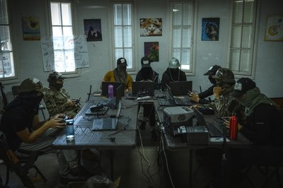 Умови наближені до бойових: у Луцьку завершився всеукраїнський вишкіл для молоді Умови наближені до бойових: у Луцьку завершився всеукраїнський вишкіл для молоді