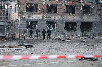Удар по Києву: наслідки ракетної атаки в Оболонському районі Удар по Києву: наслідки ракетної атаки в Оболонському районі