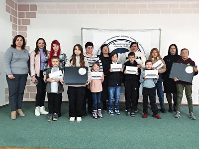 Школярі Миколаївщини отримали 1400 ноутбуків та планшетів для онлайн-навчання Школярі Миколаївщини отримали 1400 ноутбуків та планшетів для онлайн-навчання