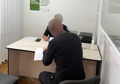 Тривають обшуки і слідчі дії: на Тернопільщині чотирьом посадовцям оголосили підозри