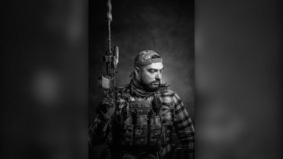“Таких, як він, мало”: дружина розповіла про воїна Дениса Мирона з Сумщини “Таких, як він, мало”: дружина розповіла про воїна Дениса Мирона з Сумщини