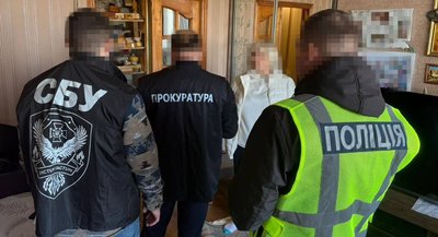 П'ятьом людям повідомлено про підозру за розтрату державних коштів, квітень 2026 року, Хмельниччина П'ятьом людям повідомлено про підозру за розтрату державних коштів, квітень 2026 року, Хмельниччина