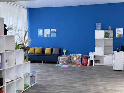 “Тут я відчуваю себе такою, якою я є”: у Кролевці працює безпечний простір для жінок та дітей