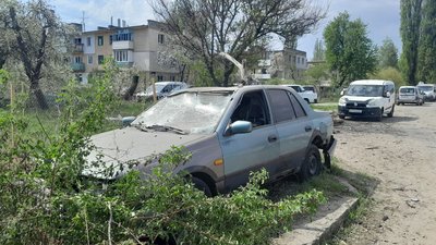 Жителі громади на Житомирщині розповіли про руйнування внаслідок ракетно-дронових атак армії РФ Жителі громади на Житомирщині розповіли про руйнування внаслідок ракетно-дронових атак армії РФ