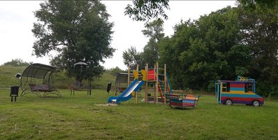 “Він любив життя”. На Сумщині батьки побудували майданчик для відпочинку в пам’ять сина-захисника “Він любив життя”. На Сумщині батьки побудували майданчик для відпочинку в пам’ять сина-захисника