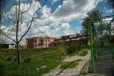 Під російськими обстрілами щодня: як жителі Біленького на Запоріжжі пристосовуються до життя біля фронту Під російськими обстрілами щодня: як жителі Біленького на Запоріжжі пристосовуються до життя біля фронту
