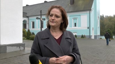 В Успенському соборі на Волині описують майно і замінюють замки у дверях: представників УПЦ виселяють В Успенському соборі на Волині описують майно і замінюють замки у дверях: представників УПЦ виселяють
