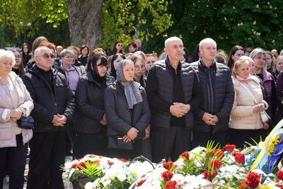 В Ужгороді попрощалися із загиблим захисником Владиславом Шитіхіним