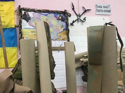 25 жінок і тисячі сіток: як працює волонтерський центр "Нескорені україночки" у Житомирі